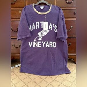 Firstport Marttha’s Vineyard track and field distressed short sleeve t-shirt NWT